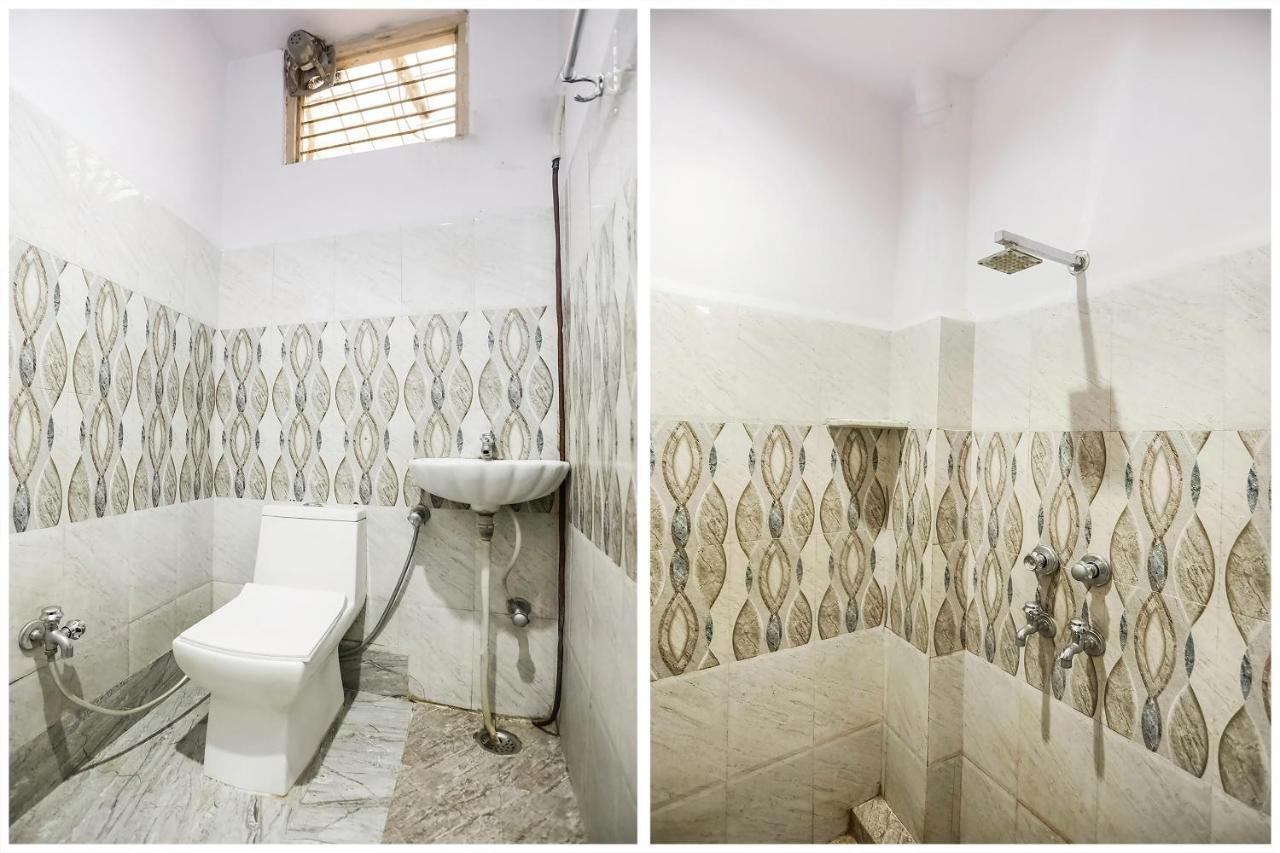 Spot On 45585 Hotel Aakash Ganga Varanasi Exterior foto